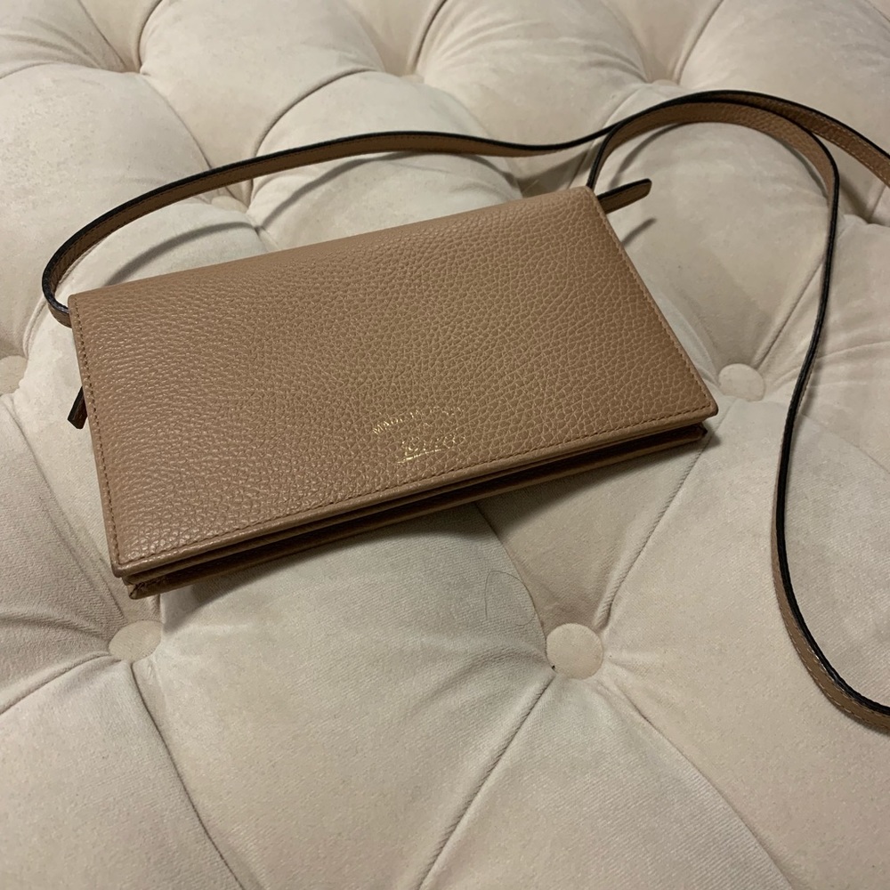 Gucci Swing Wallet on Strap